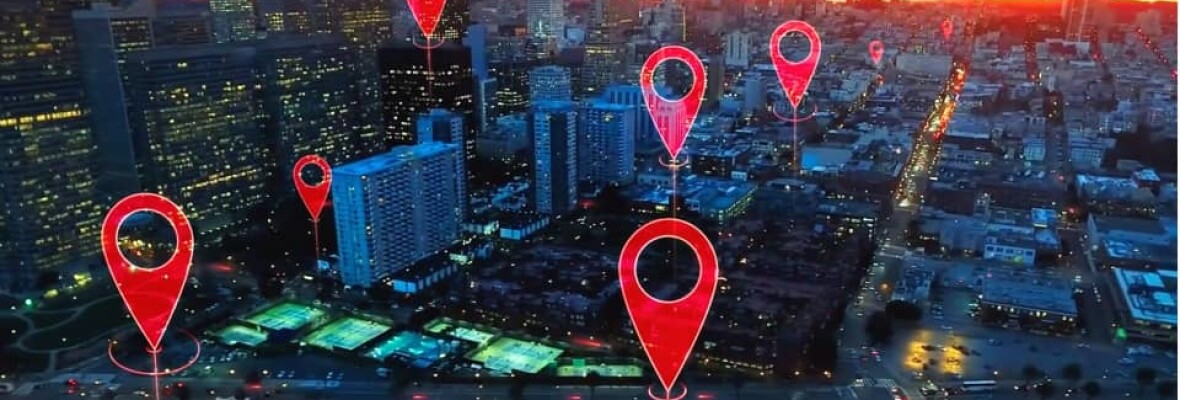 A graphic depicting 5G coverage spots on a city skyline
