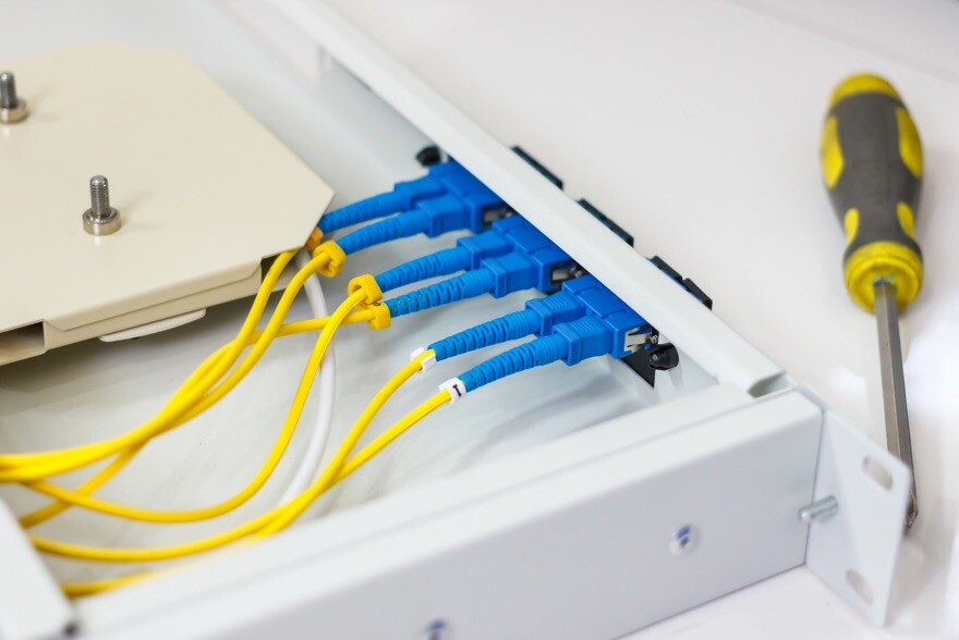 Picture of ONT showing cable connection